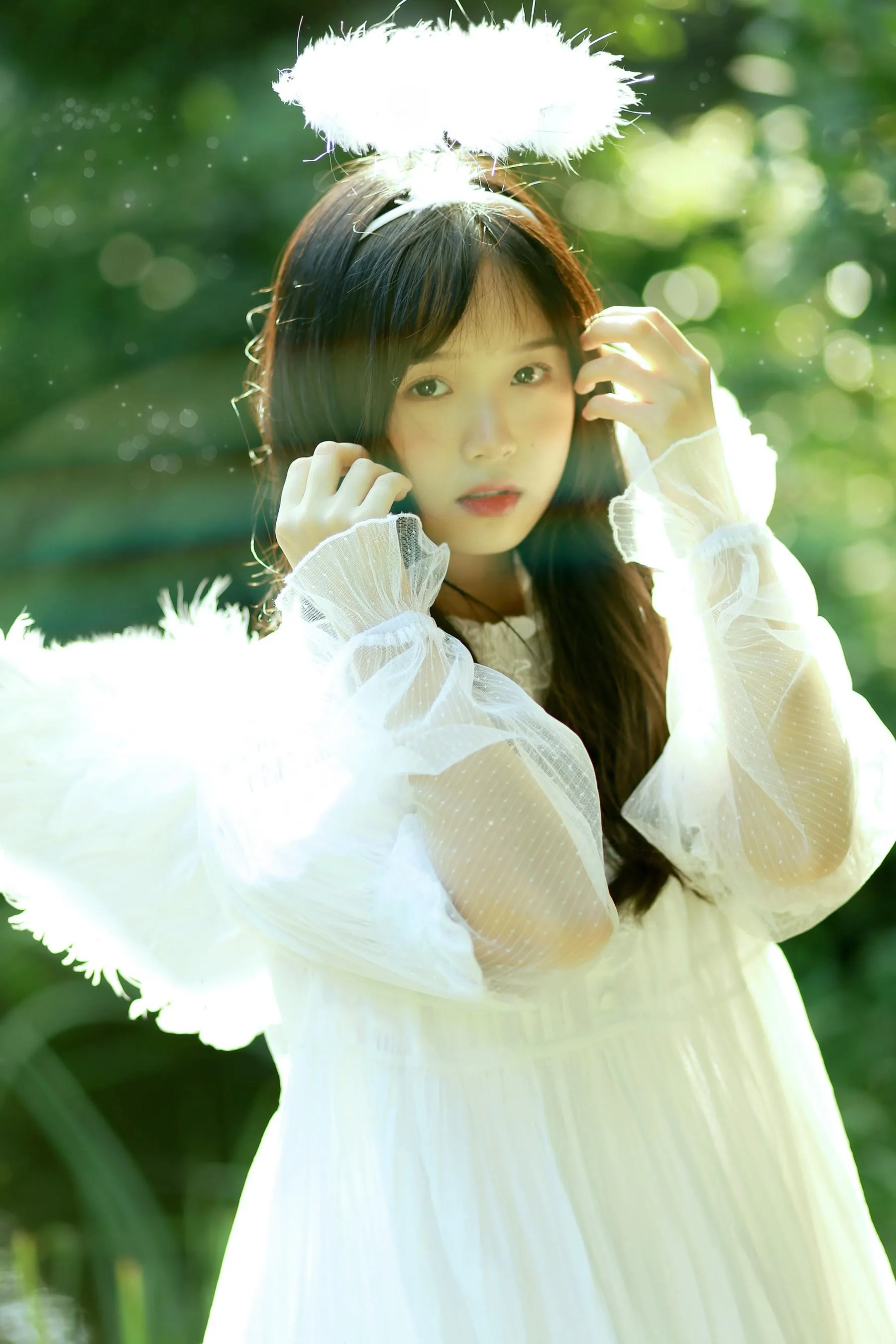 [YITUYU艺图语]2022.09.10 光落入尘世间 至春禾 [24P]插图1